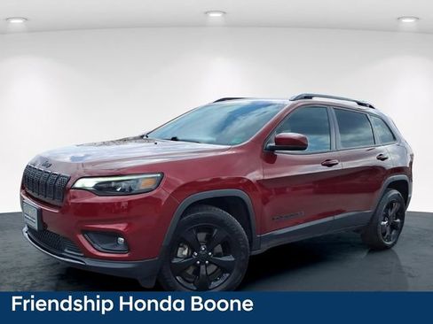 Used 2020 Jeep Cherokee Latitude Plus AWD/4WD image 2