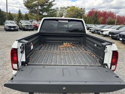 New 2025 Honda Ridgeline RTL image 14