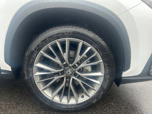 Certified 2026 Lexus NX 350h AWD w/ Cold Area Package image 25