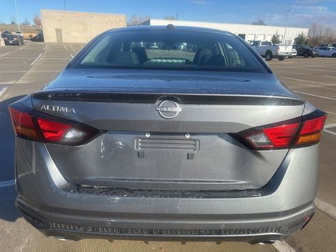 New 2025 Nissan Altima 2.5 SV w/ SV Special Edition Package image 7