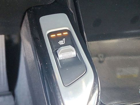 Used 2021 Kia Sorento SX image 13