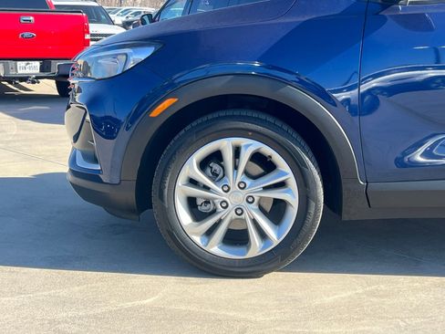 Used 2023 Buick Encore GX Preferred w/ Cold Weather Comfort Package image 8