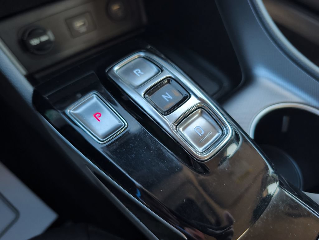 Used 2021 Hyundai Sonata SE FWD image 16