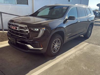 Used 2025 GMC Acadia Elevation