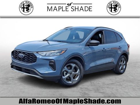 Used 2025 Ford Escape ST-Line FWD image 1