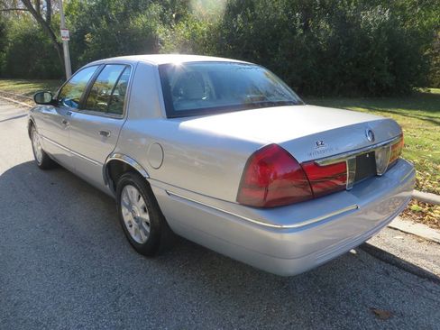 Used 2003 Mercury Grand Marquis LS image 3