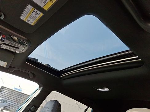 Used 2023 Subaru Outback Wilderness image 15