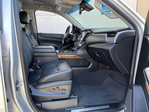 Used 2019 Chevrolet Tahoe Premier w/ RST 6.2L Performance Edition image 24