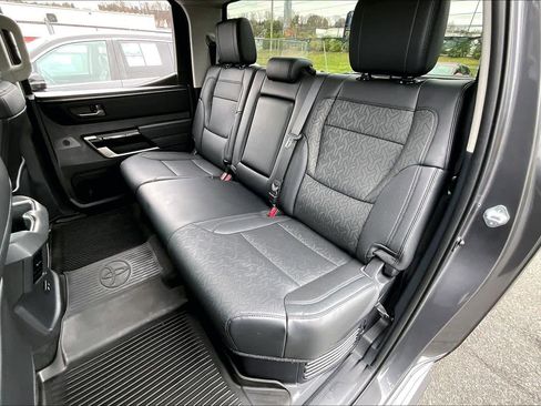 Used 2024 Toyota Tundra Limited image 19