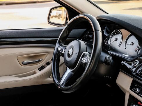 Used 2016 BMW 535i Sedan RWD image 20