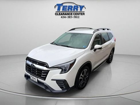 Used 2023 Subaru Ascent Limited AWD/4WD image 3