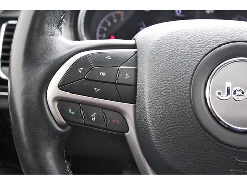 Used 2021 Jeep Grand Cherokee Overland RWD image 17