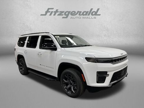 New 2026 Jeep Grand Wagoneer Limited w/ HD Trailer Tow Package AWD/4WD image 7