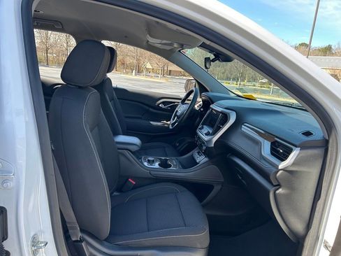 Certified 2023 GMC Acadia SLE w/ Driver Convenience Package image 51