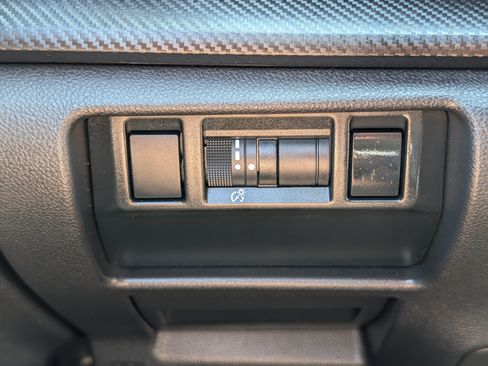 Certified 2025 Subaru Crosstrek 2.5i Premium AWD/4WD image 26