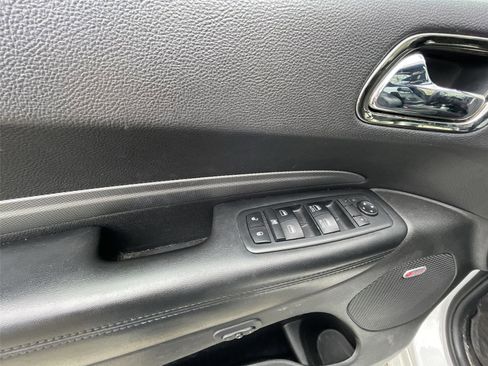 Used 2018 Dodge Durango GT w/ Premium Group image 12
