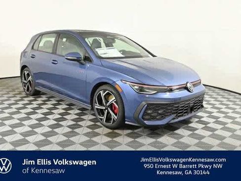 New 2026 Volkswagen GTI SE image 2
