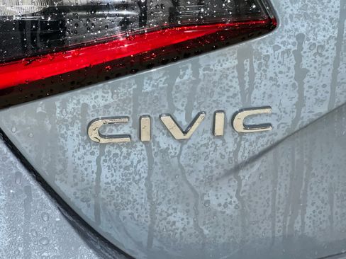 Certified 2024 Honda Civic Sport image 12