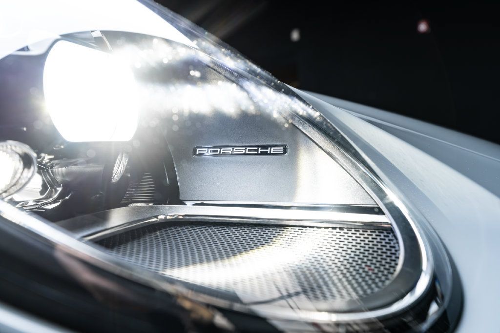 Used 2024 Porsche 911 Carrera S RWD image 8
