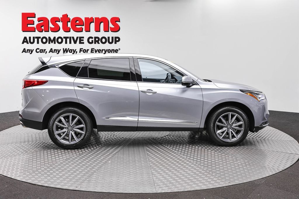 Used 2023 Acura RDX w/ Technology Package AWD/4WD image 4