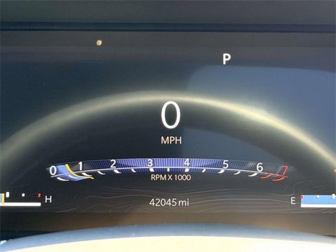 Used 2023 Jeep Grand Cherokee Overland image 25