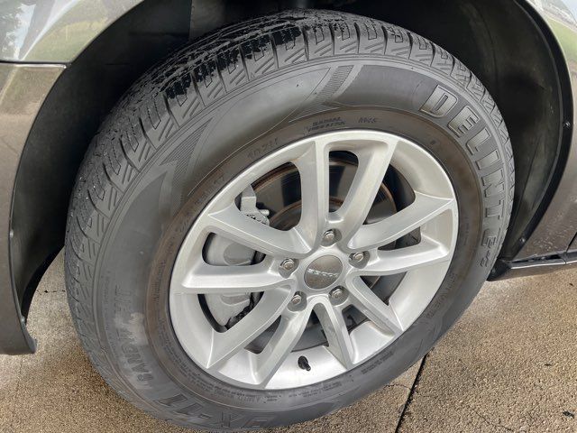 Used 2018 Dodge Grand Caravan SXT FWD image 8