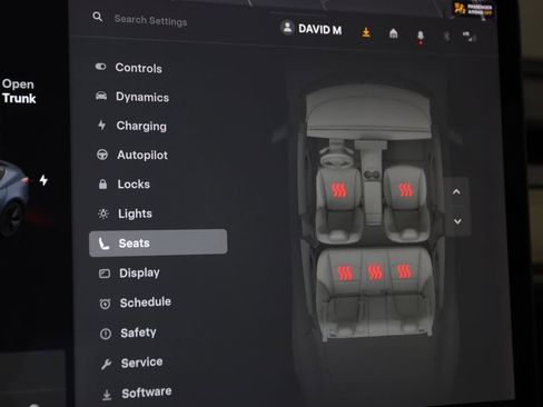 Used 2018 Tesla Model 3 Long Range image 10