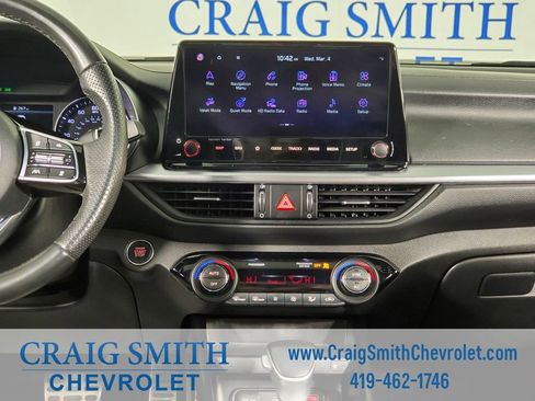 Used 2023 Kia Forte GT-Line w/ GT-Line Premium Package image 21