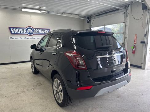 Used 2019 Buick Encore Preferred AWD/4WD image 3