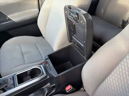 Used 2021 Toyota Tacoma SR5 image 20