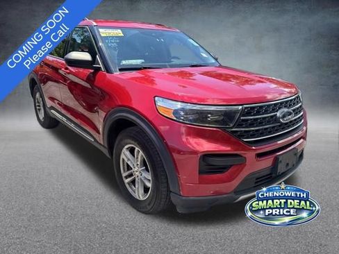 Used 2022 Ford Explorer XLT w/ Class IV Trailer Tow Package AWD/4WD image 1