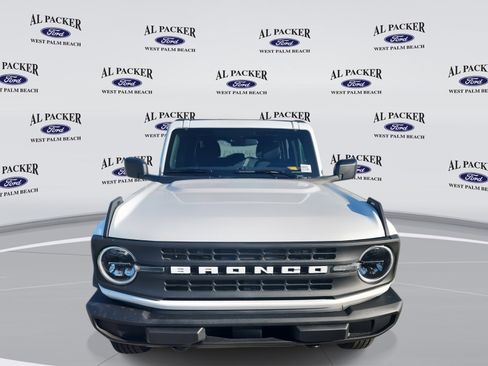 New 2025 Ford Bronco image 8