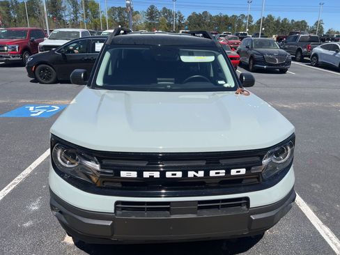 Used 2024 Ford Bronco Sport Outer Banks w/ Tech Package image 5