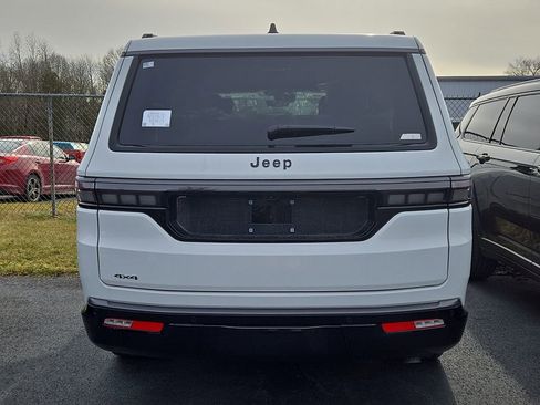 New 2026 Jeep Grand Wagoneer Limited w/ Premium Group II AWD/4WD image 3