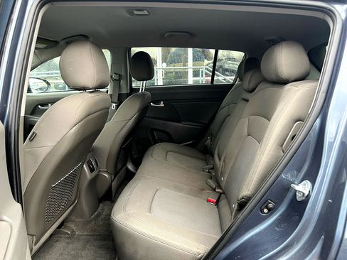 Used 2016 Kia Sportage LX image 12