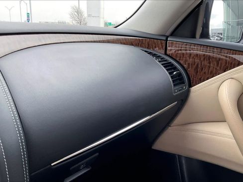 Used 2017 Nissan Armada SL w/ Moonroof Package image 34