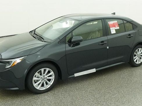 New 2026 Toyota Corolla LE FWD image 2