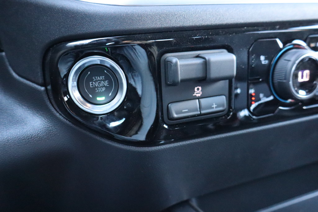New 2026 Chevrolet Silverado 1500 RST AWD/4WD image 14