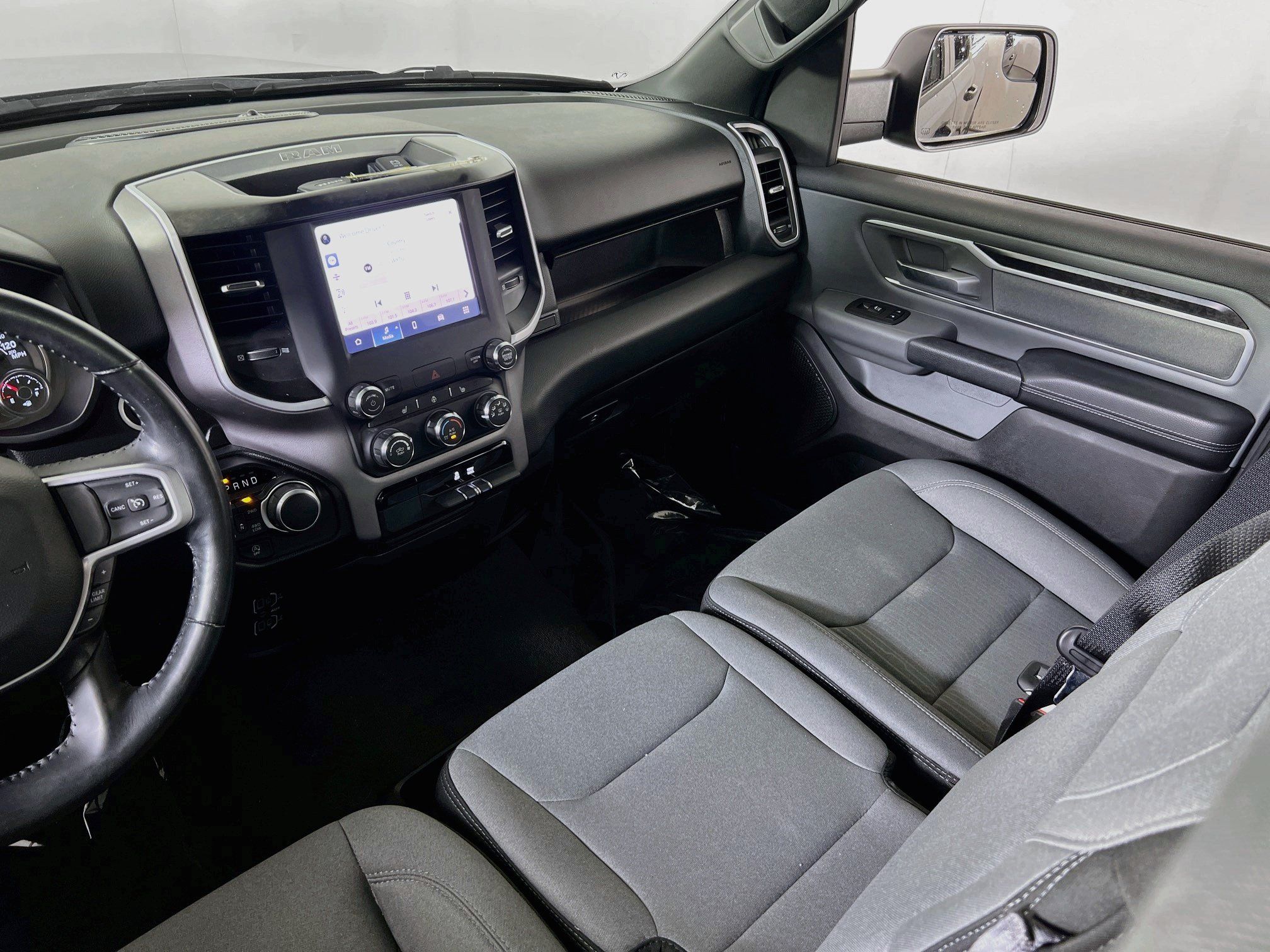 Used 2023 RAM 1500 Big Horn AWD/4WD image 22