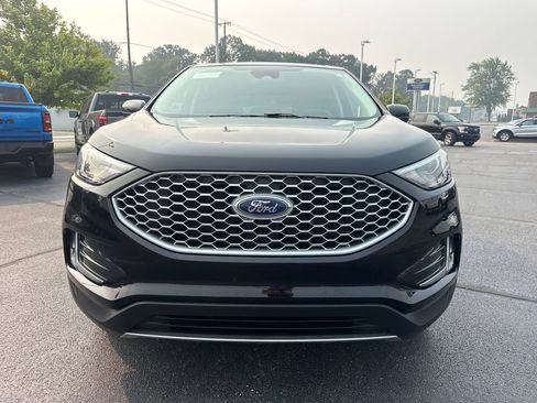 Used 2024 Ford Edge SEL w/ Convenience Package AWD/4WD image 3