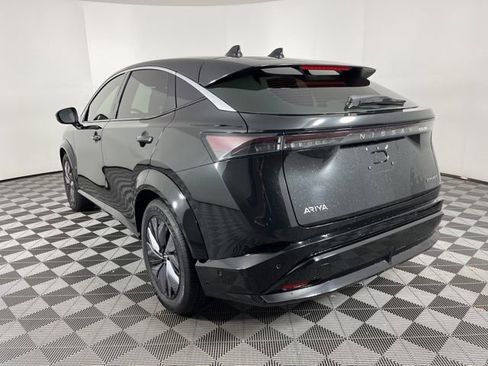 Used 2023 Nissan Ariya FWD image 7