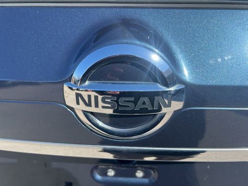 Used 2016 Nissan Rogue S image 31