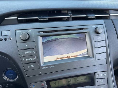 Used 2012 Toyota Prius Three w/ Solar Roof Pkg image 27