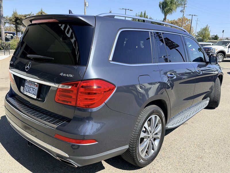Used 2015 Mercedes-Benz GL 450 4MATIC image 7