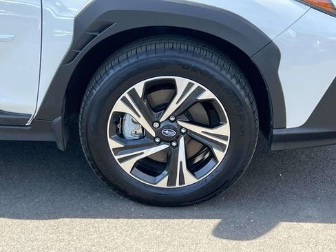 Used 2024 Subaru Crosstrek 2.0i Premium image 7