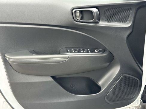 New 2026 Hyundai Venue SEL image 8