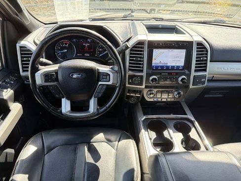Certified 2021 Ford F250 Platinum w/ FX4 Off-Road Package AWD/4WD image 12
