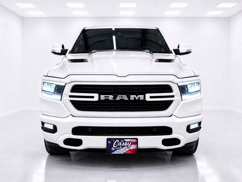 Used 2023 RAM 1500 Laramie AWD/4WD image 3