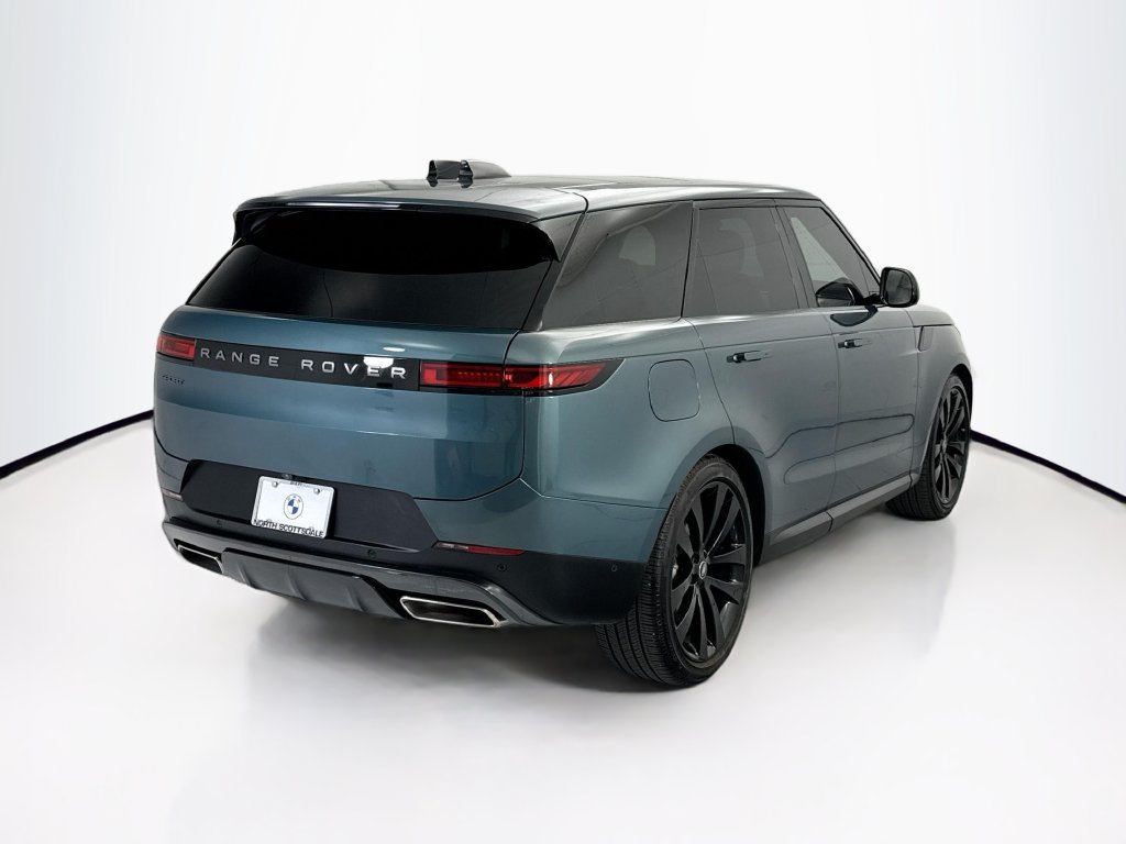 Used 2025 Land Rover Range Rover Sport SE AWD/4WD image 5