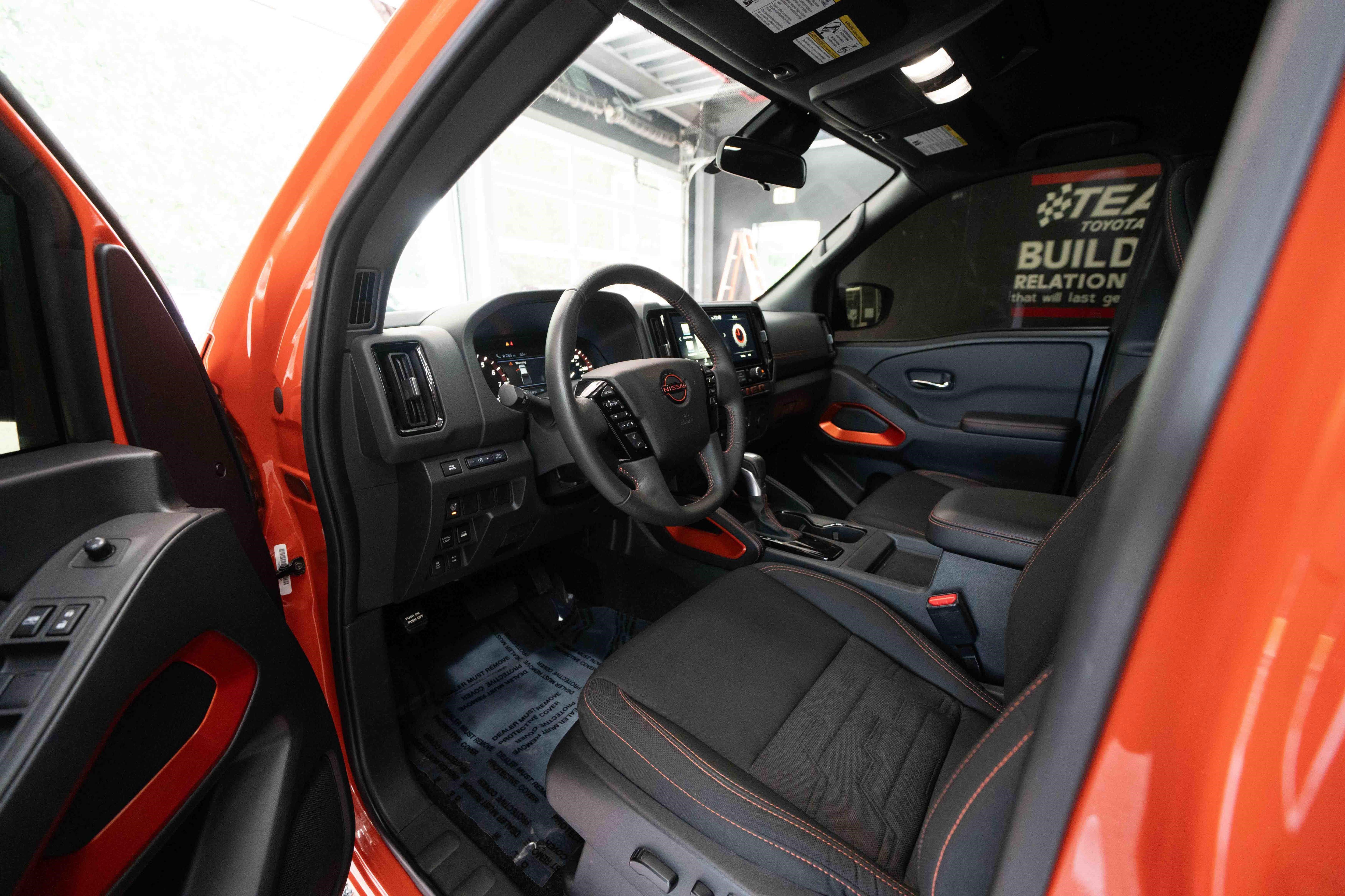 Used 2025 Nissan Frontier PRO-4X w/ Interior Protection Package AWD/4WD image 8